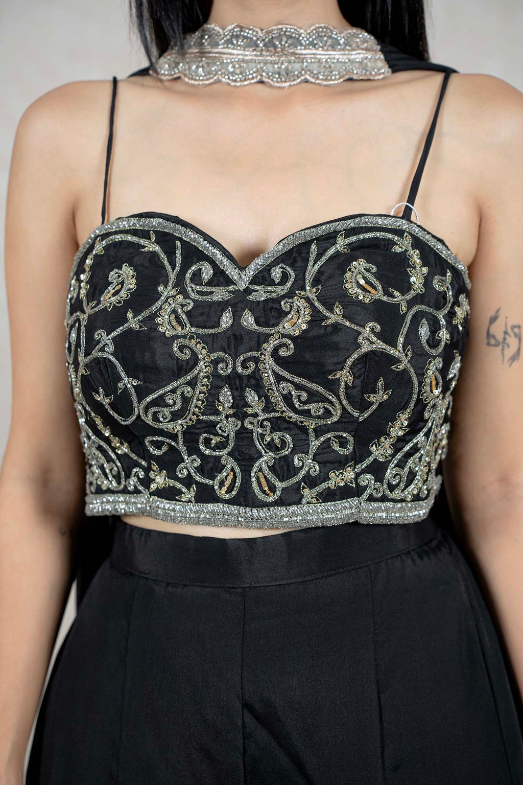 Raysham Fashion black sleeveless bustier crop top with intricate silver and gold embroidery and sweetheart neckline