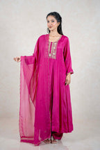 Raysham Fashion fuchsia pink ethnic kurta set with intricate sequin embroidery on the neckline and sheer dupatta